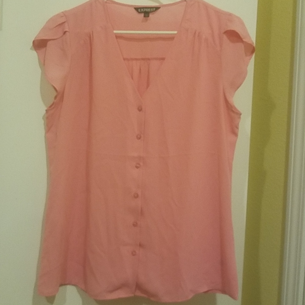 Pink Tulip sleeve buttoned down blouse